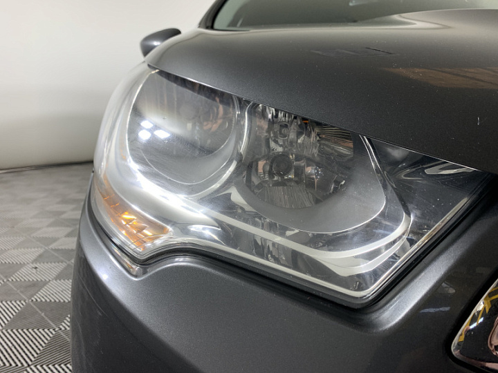 Citroen C4 1.6, 2015 года, Автоматическая, Светло серый