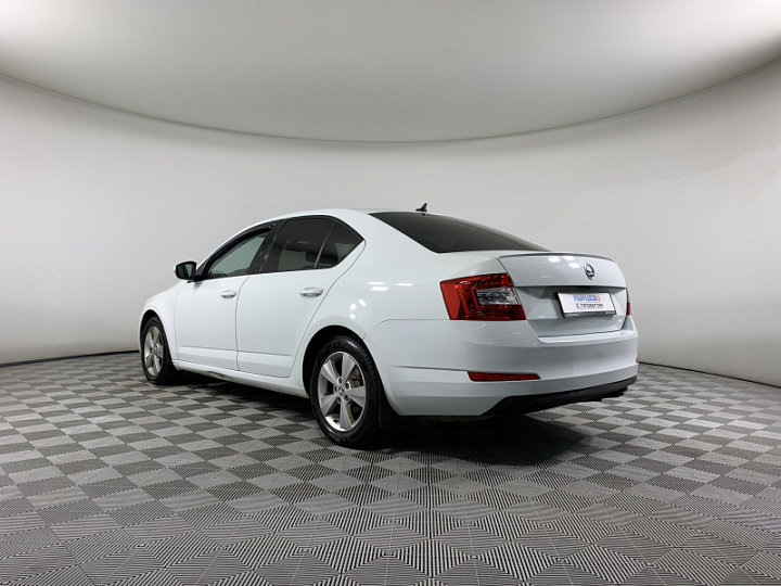 SKODA Octavia 1.8, 2015 года, Робот, БЕЛЫЙ