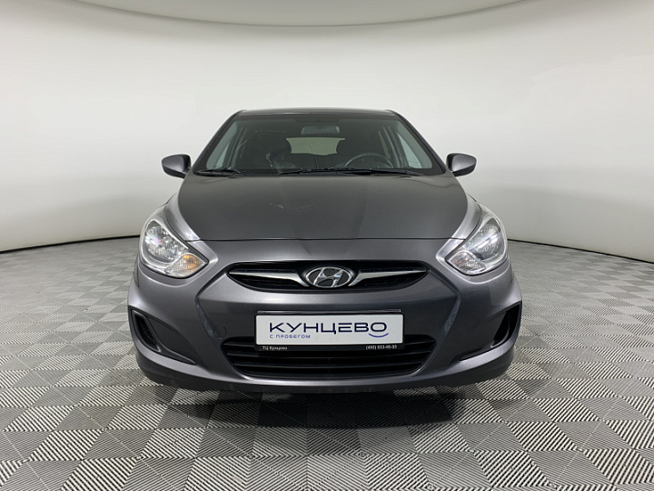 HYUNDAI Solaris 1.4, 2013 года, Автоматическая, Черно-Серый