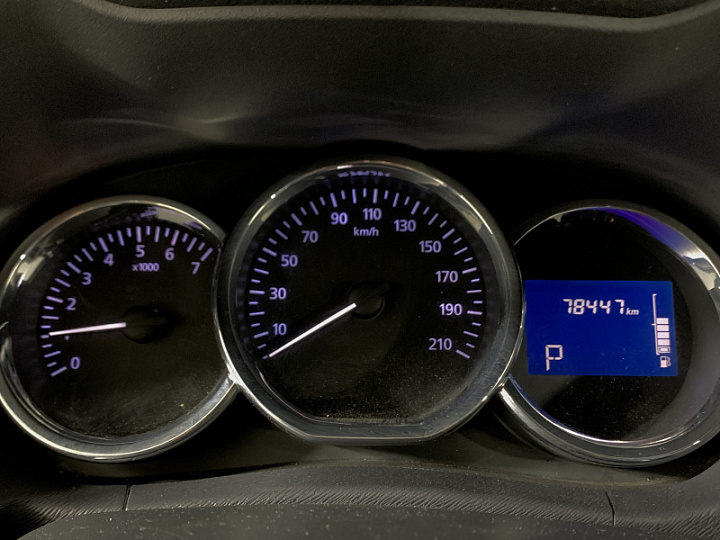 NISSAN Terrano 2, 2017 года, Автоматическая, ЧЕРНЫЙ