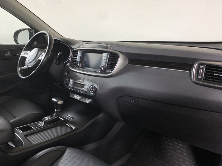 KIA Sorento 2.4, 2020 года, Автоматическая, Коричневый