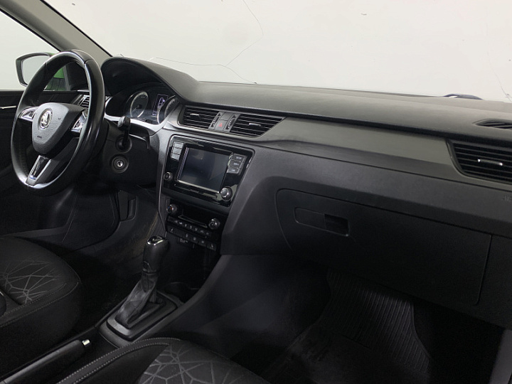 SKODA Rapid 1.6, 2018 года, Автоматическая, ЗЕЛЕНЫЙ
