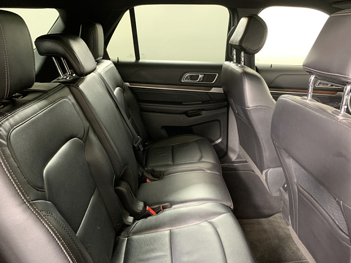 FORD Explorer 3.5, 2017 года, Автоматическая, СЕРЫЙ