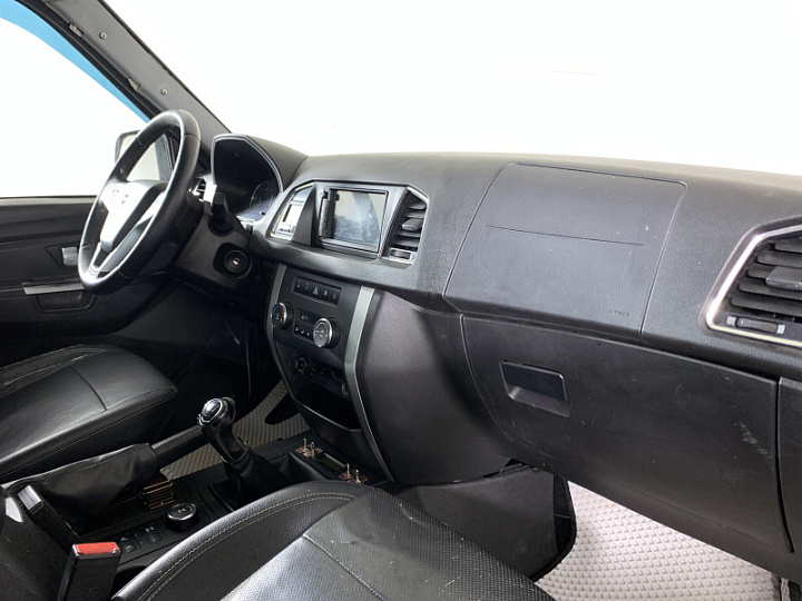 УАЗ Patriot 2.7, 2016 года, Механика, БЕЛЫЙ