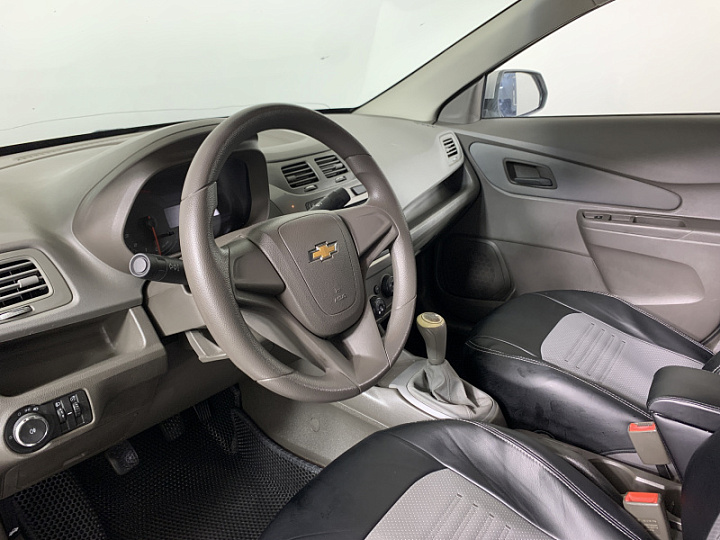 CHEVROLET Cobalt 1.5, 2013 года, Механика, Серебристый