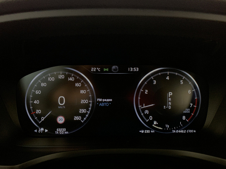 VOLVO V60 Cross Country 2, 2019 года, Автоматическая, Серо-зеленый