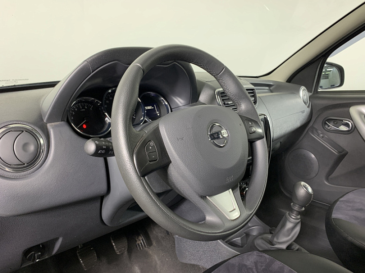 NISSAN Terrano 1.6, 2021 года, Механика, СЕРЫЙ