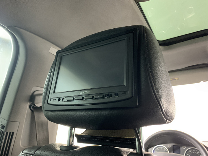 VOLKSWAGEN Touareg 3.2, 2004 года, Автоматическая, Серебристый
