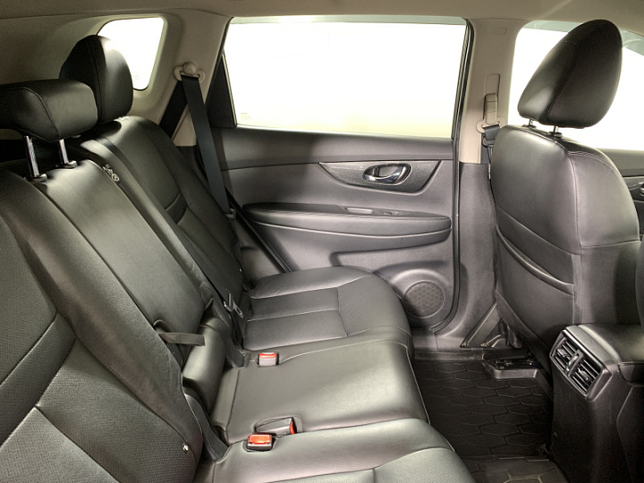 NISSAN X-Trail 2.5, 2018 года, Вариатор, ОЛИВКОВЫЙ