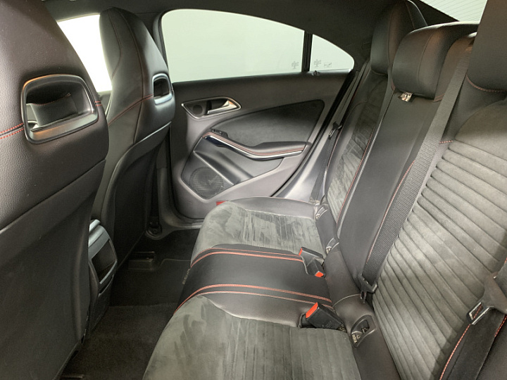 MERCEDES-BENZ CLA 1.6, 2014 года, Робот, ФИОЛЕТОВЫЙ