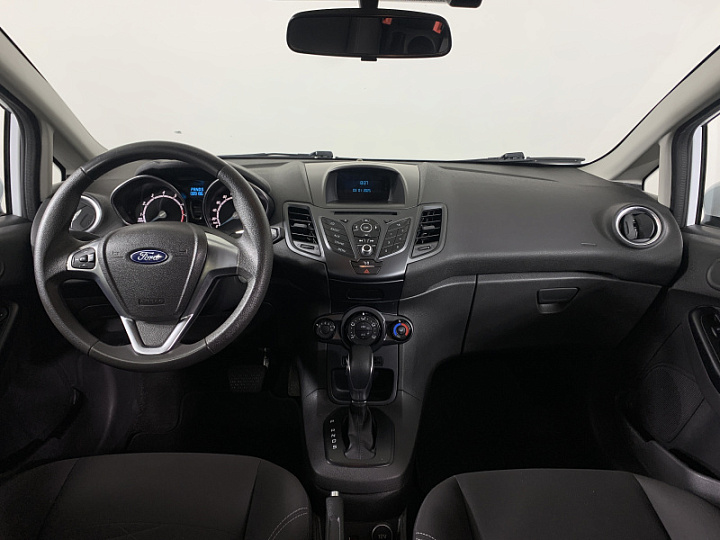 FORD Fiesta 1.6, 2017 года, Робот, БЕЛЫЙ