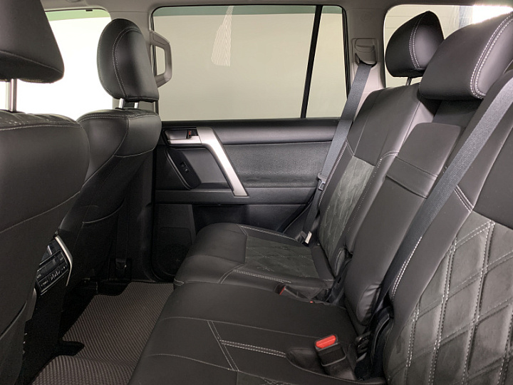 TOYOTA Land Cruiser Prado 4, 2021 года, Автоматическая, ЧЕРНЫЙ
