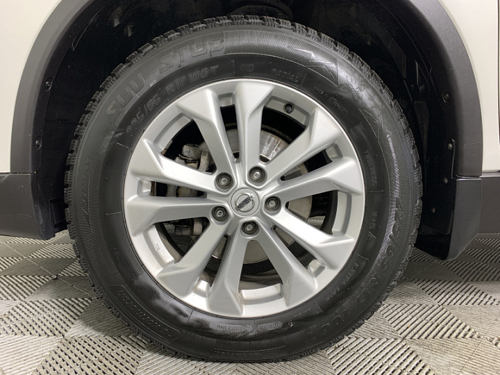 NISSAN X-Trail 1.6, 2017 года, Механика, БЕЛЫЙ