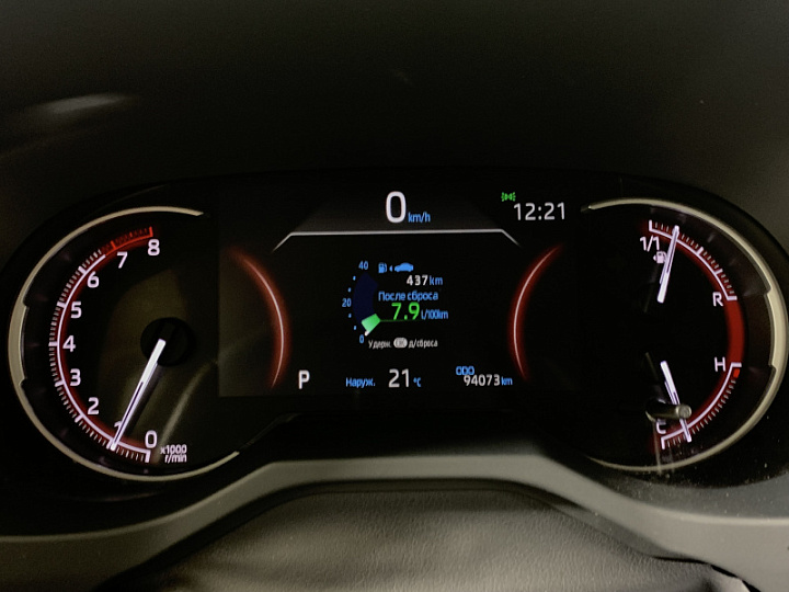 TOYOTA RAV4 2, 2021 года, Вариатор, ЧЕРНЫЙ