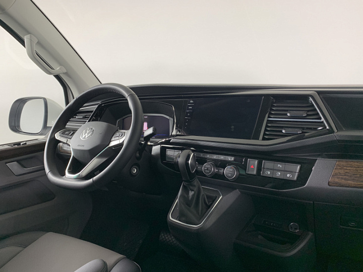 VOLKSWAGEN Caravelle 2, 2021 года, Робот, БЕЛЫЙ