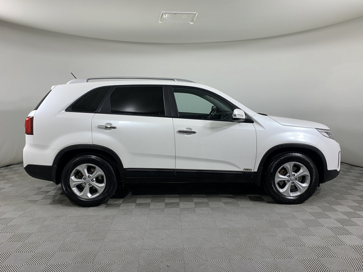 KIA Sorento 2.4, 2018 года, Автоматическая, БЕЛЫЙ