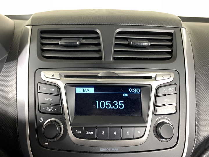 Hyundai Solaris 1.6, 2011 года, Автоматическая, ТЕМНО-СИНИЙ