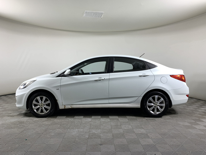 HYUNDAI Solaris 1.6, 2011 года, Автоматическая, БЕЛЫЙ