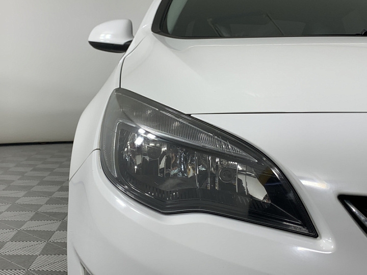OPEL Astra 1.6, 2014 года, Автоматическая, БЕЛЫЙ