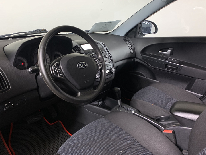 KIA Ceed 1.6, 2008 года, Автоматическая, Серо-бежевый