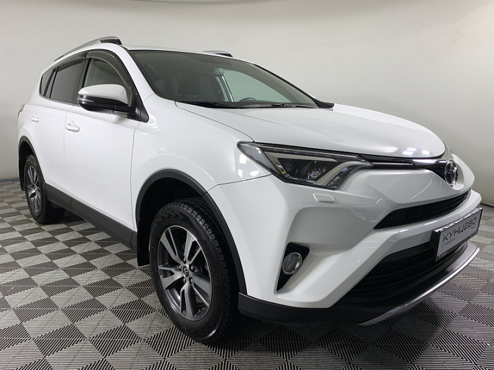 TOYOTA RAV4 2.5, 2018 года, Автоматическая, БЕЛЫЙ