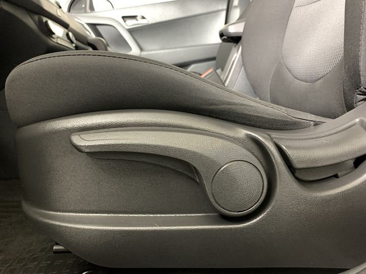 HYUNDAI Creta 1.6, 2018 года, Автоматическая, СЕРЫЙ