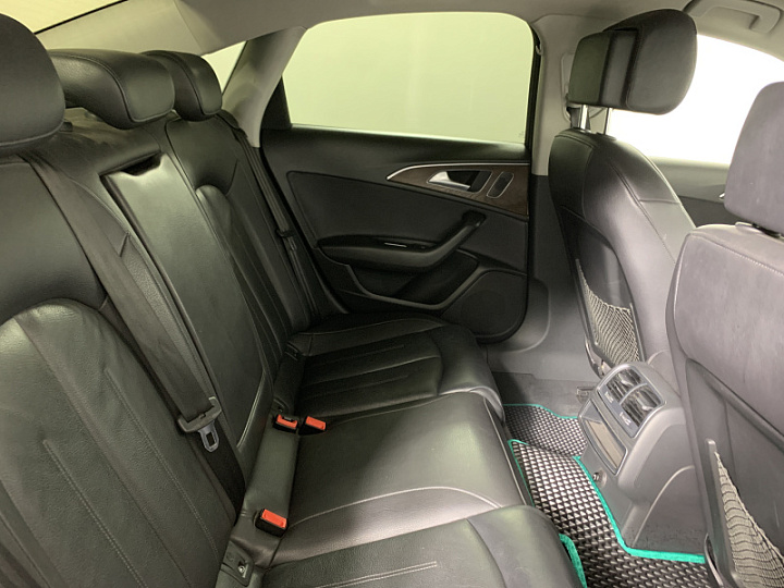 AUDI A6 1.8, 2015 года, Робот, БЕЛЫЙ