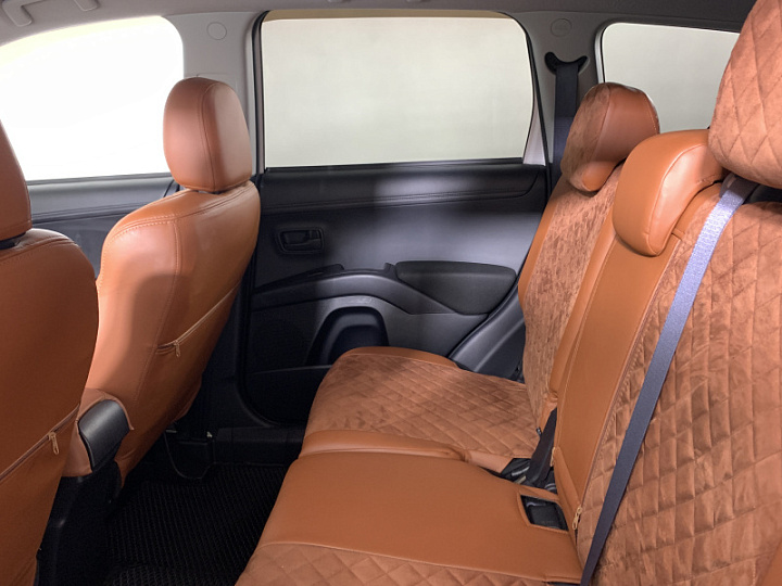 MITSUBISHI Outlander 2, 2011 года, Вариатор, БЕЛЫЙ