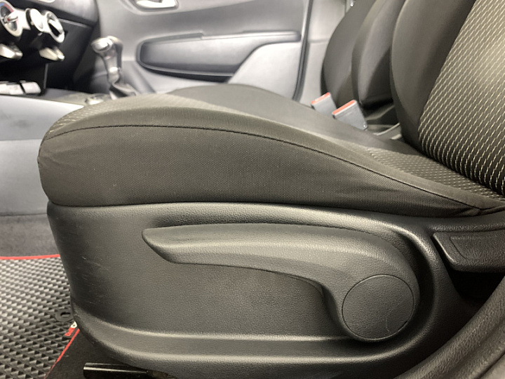 KIA Rio 1.6, 2017 года, Автоматическая, Красный