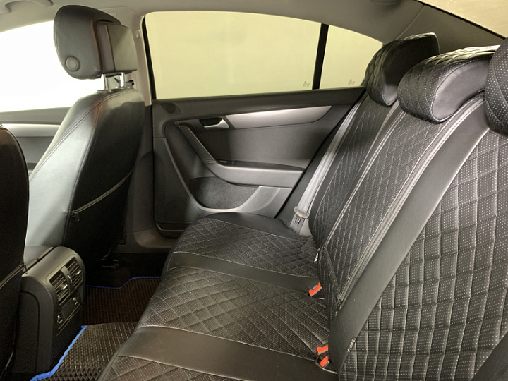 VOLKSWAGEN Passat 1.8, 2014 года, Робот, ЧЕРНЫЙ