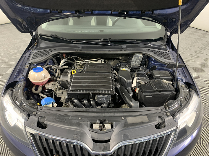 SKODA Rapid 1.6, 2017 года, Автоматическая, ТЕМНО-СИНИЙ