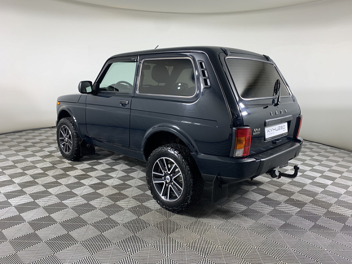 LADA (ВАЗ) Niva 1.7, 2024 года, Механика, Зеленый