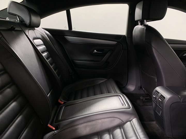 VOLKSWAGEN Passat CC 1.8, 2013 года, Механика, ЧЕРНЫЙ