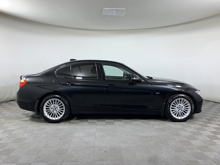 BMW 3 серии 2, 2013 года, Автоматическая, ЧЕРНЫЙ