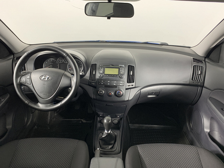HYUNDAI i30 1.6, 2010 года, Механика, СИНИЙ