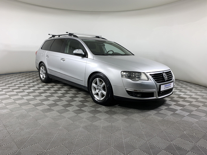 VOLKSWAGEN Passat 2, 2009 года, Робот, Серебристый