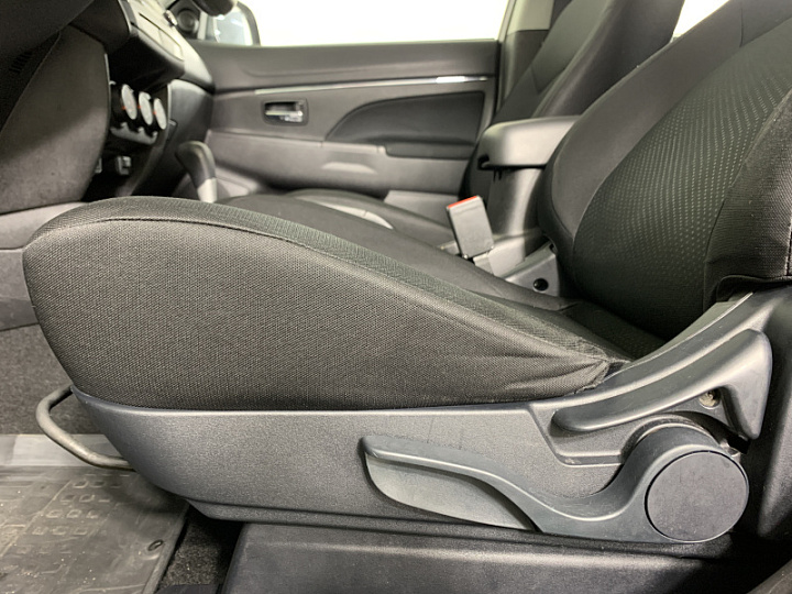 MITSUBISHI ASX 1.8, 2014 года, Вариатор, БЕЛЫЙ