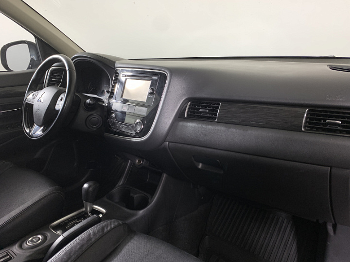 MITSUBISHI Outlander 2, 2016 года, Вариатор, ЧЕРНЫЙ