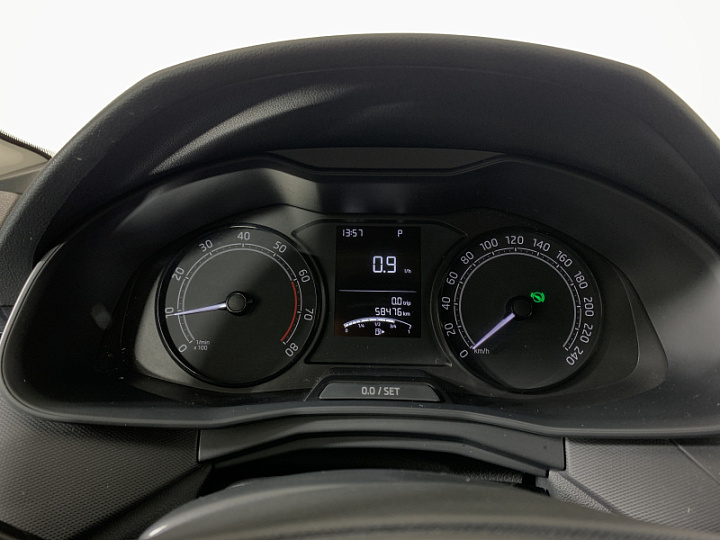 SKODA Rapid 1.6, 2021 года, Автоматическая, БЕЛЫЙ