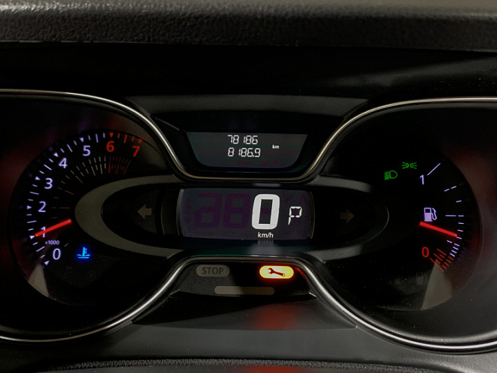 Renault Kaptur 1.6, 2020 года, Вариатор, Красный