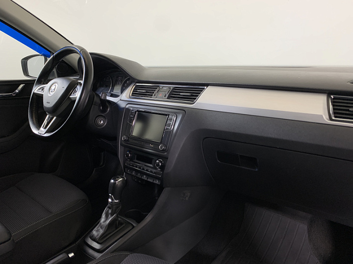 SKODA Rapid 1.4, 2015 года, Робот, БЕЛЫЙ