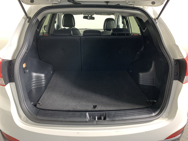 HYUNDAI ix35 2, 2013 года, Автоматическая, БЕЛЫЙ