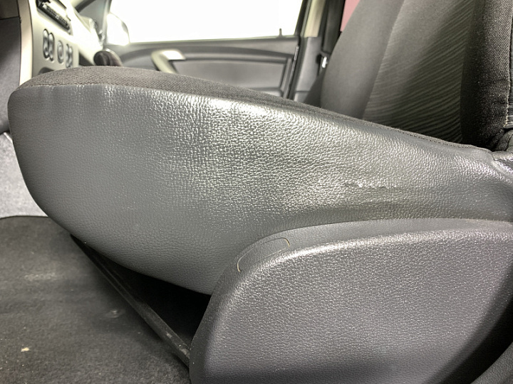 RENAULT Sandero 1.6, 2012 года, Автоматическая, ЧЕРНЫЙ