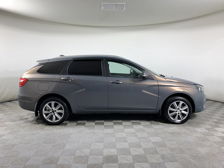 Lada Vesta 1.6, 2020 года, Механика, СЕРЫЙ