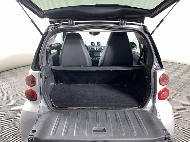 SMART Fortwo 1, 2009 года, Робот, Серебристый