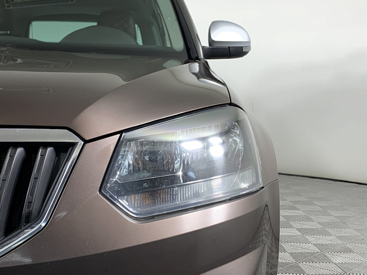 SKODA Yeti 1.6, 2014 года, Механика, КОРИЧНЕВЫЙ