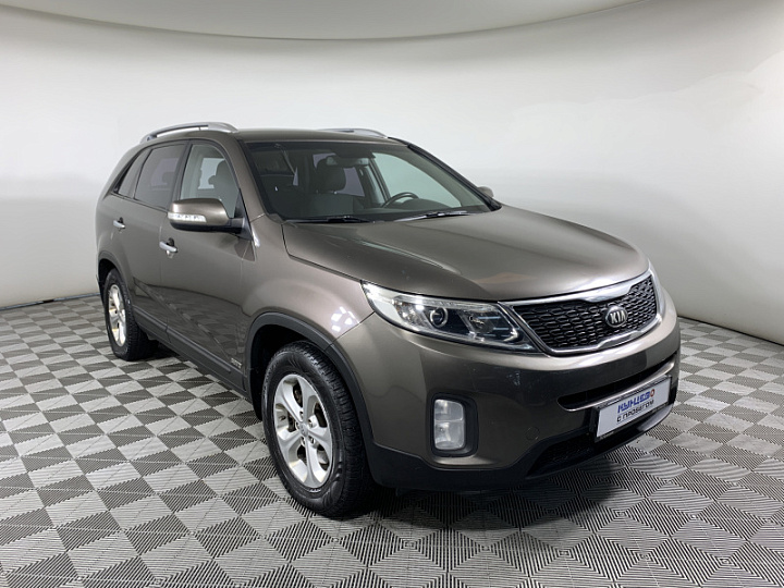 KIA Sorento 2.4, 2013 года, Автоматическая, БЕЖЕВЫЙ