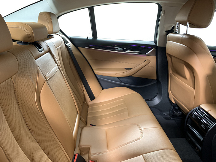 BMW 5 серии 2, 2021 года, Автоматическая, СИНИЙ