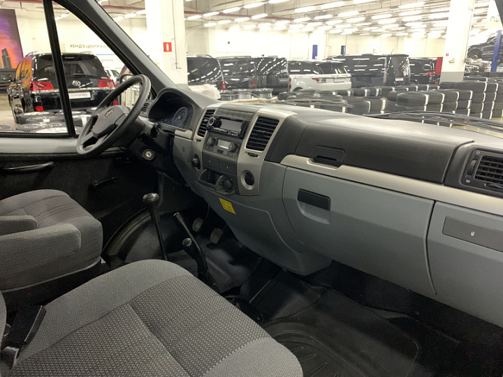 ГАЗ ГАЗель (3221) 2.9, 2010 года, Механика, Серебристый