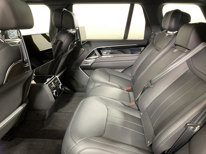 Land Rover Range Rover 4.4, 2024 года, Автоматическая, ЧЕРНЫЙ